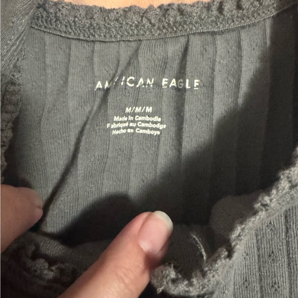 American Eagle Ribbed Button Cropped Tank Top Women’s M Gray - Picture 2 of 4